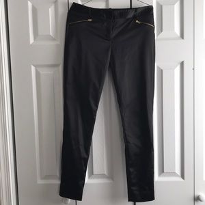 Limited Cropped Pants